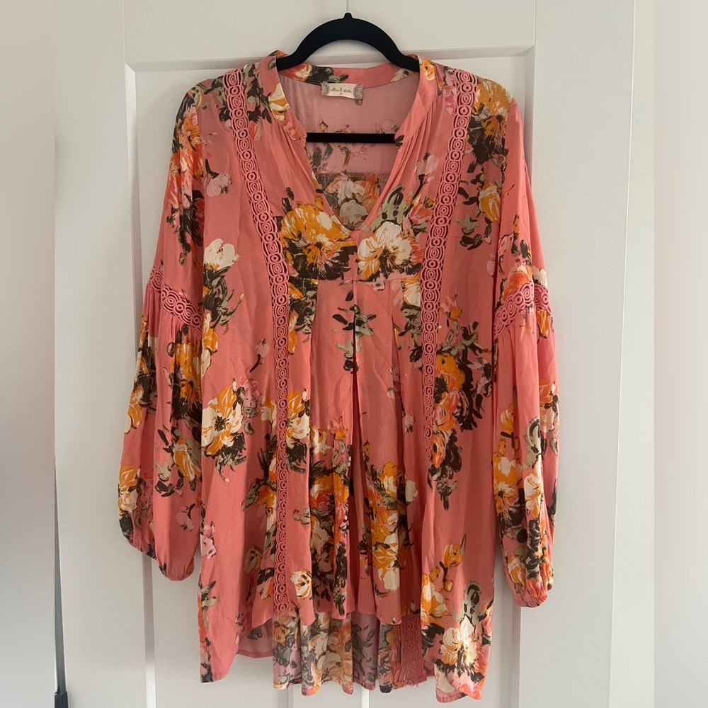 Altar’d State floral tunic